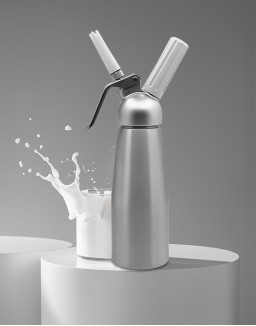 شاحنات كريم جديدة قادمة 1000ml/500ml فولاذ لا يصدأ ناشر قشدة